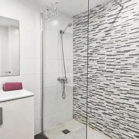 Two Bedroom Apartment, Pool, In Los Cristianos Colina II Appartement