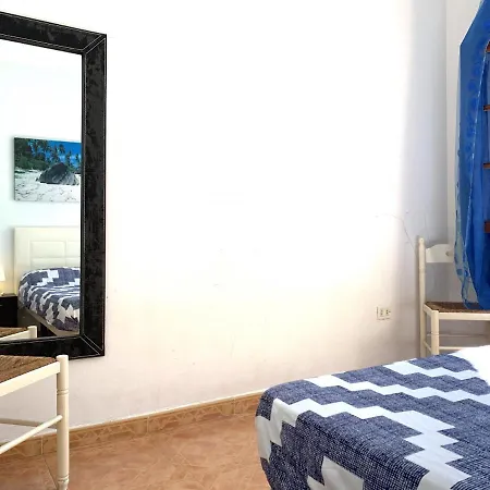Two Bedroom Apartment, Pool, In Los Cristianos Colina II